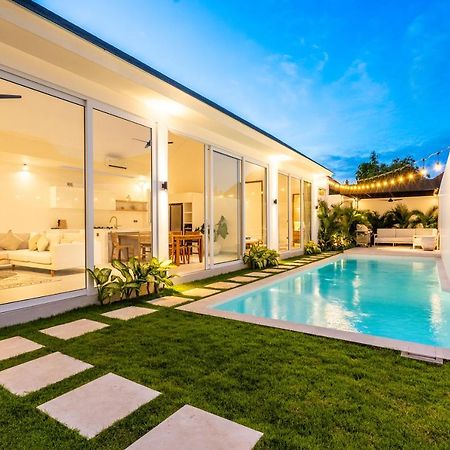 Casa Blanca Villa By Betterplace Улувату Экстерьер фото