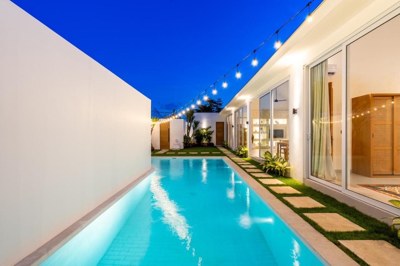 Casa Blanca Villa By Betterplace Улувату Экстерьер фото