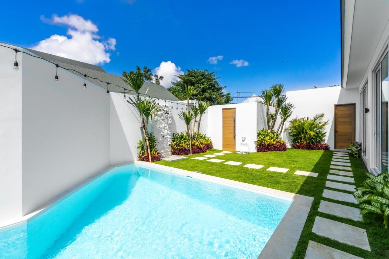Casa Blanca Villa By Betterplace Улувату Экстерьер фото